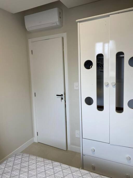 Apartment Ap Excelente 10 Andar Brava Vista Mar Ao Horizonte